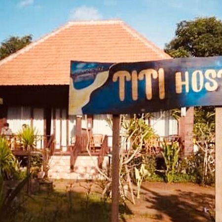Titi Hostel Lembongan Εξωτερικό φωτογραφία