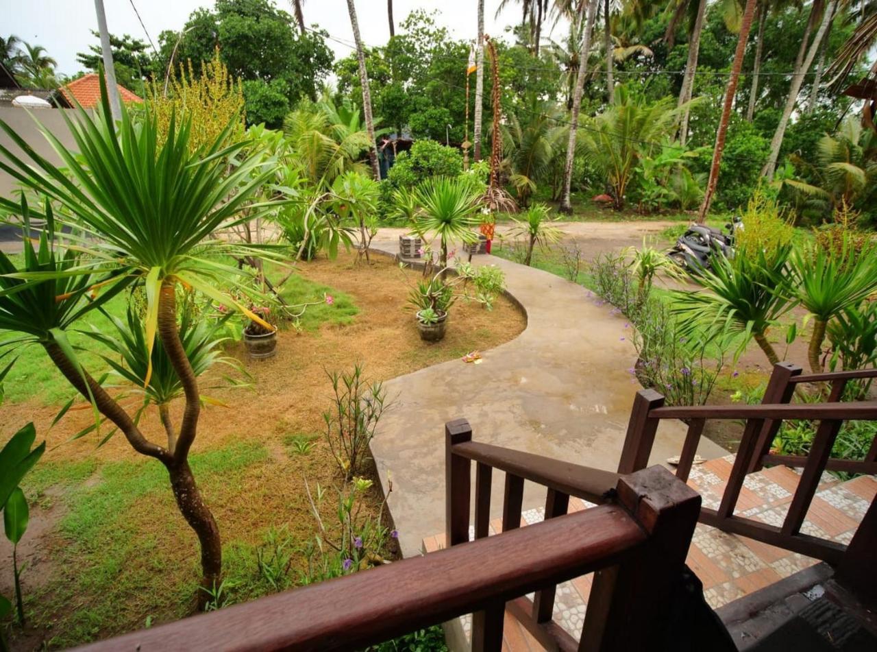 Titi Hostel Lembongan Εξωτερικό φωτογραφία